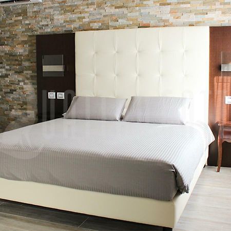 Quattro Gatti Rooms&Suite Verdello Eksteriør billede
